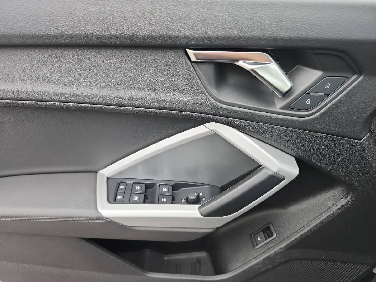 Photo 2022 Audi Q3 Premium #8