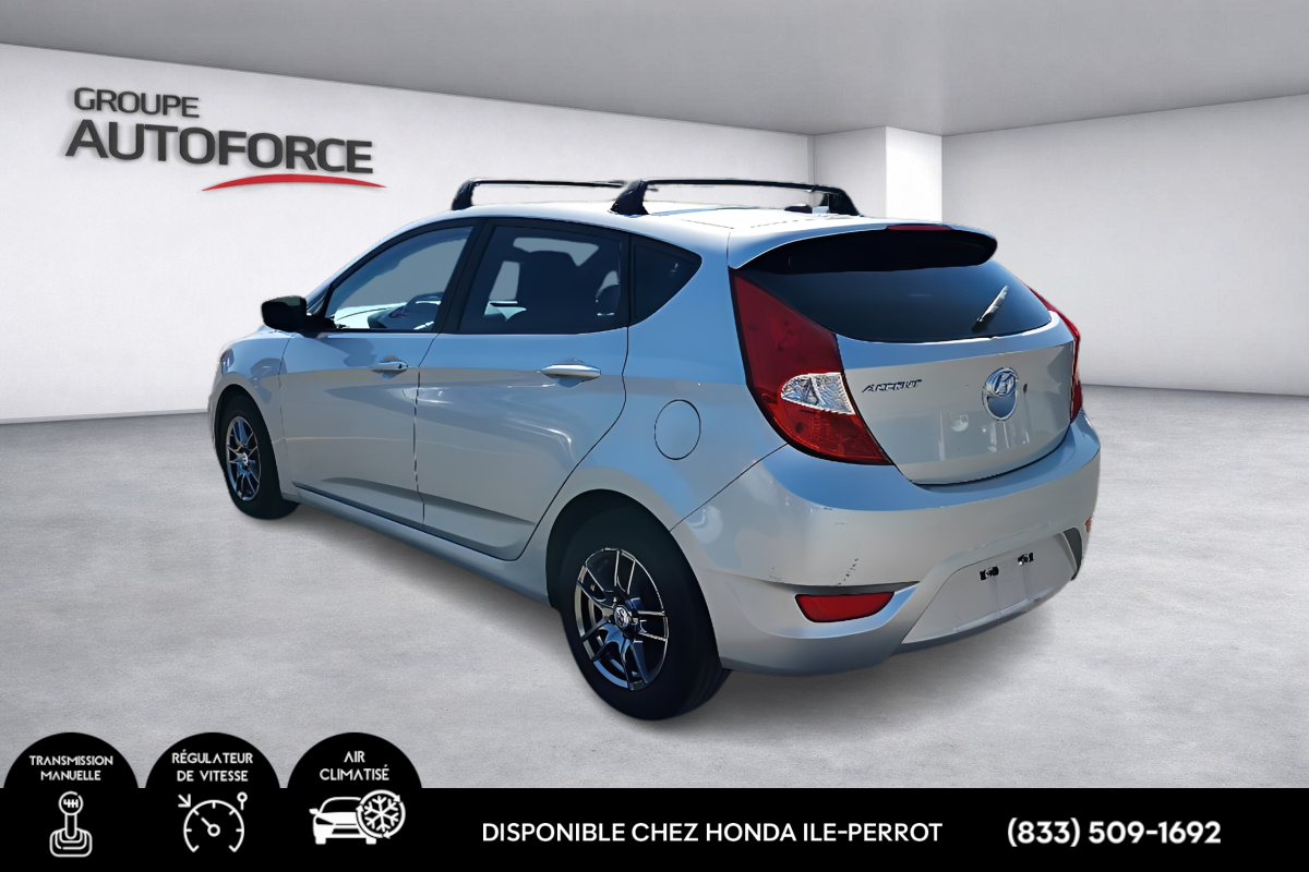 Photo 2012 Hyundai Accent GL #6
