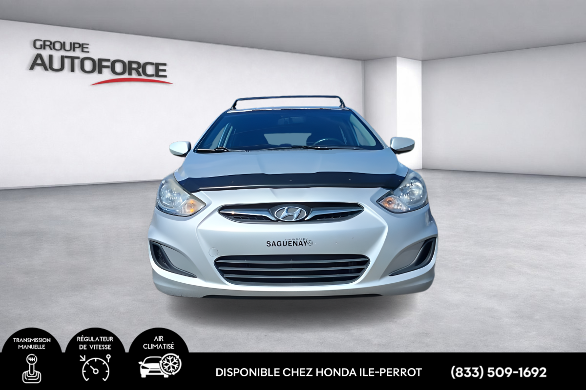Photo 2012 Hyundai Accent GL #2