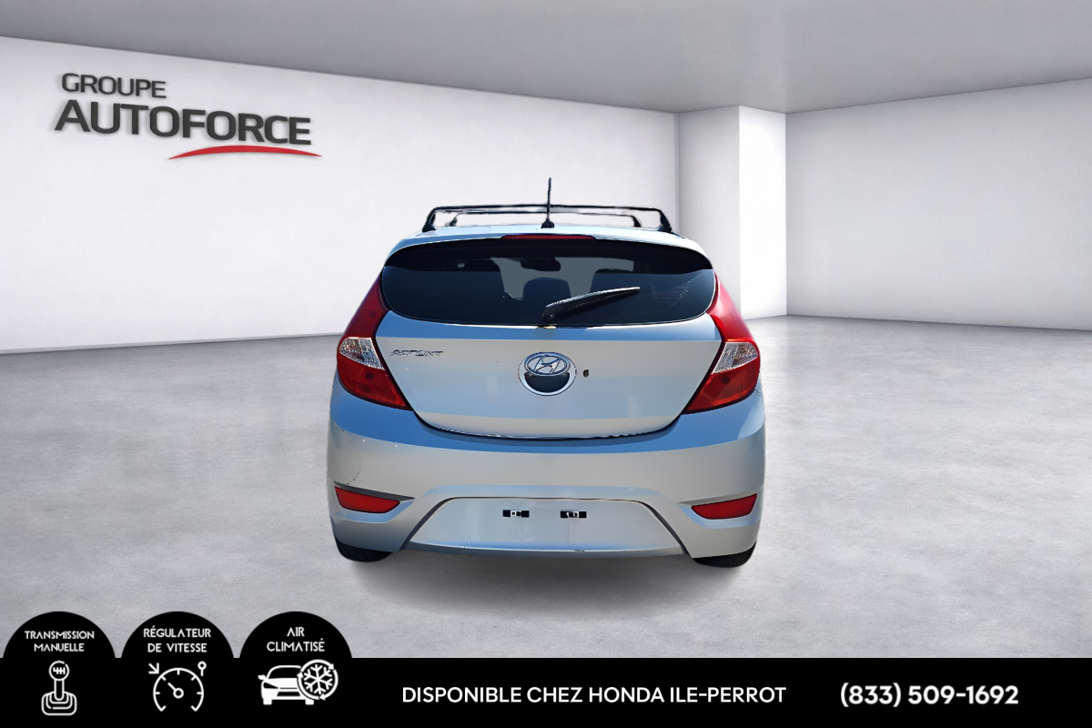 Photo 2012 Hyundai Accent GL #5