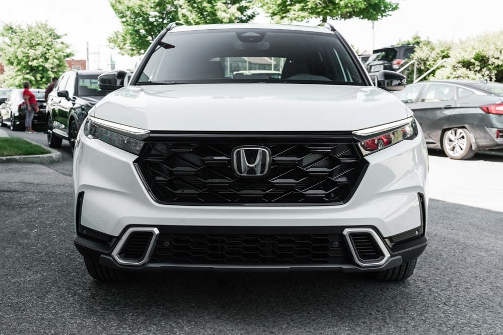 Honda CR-V Hybrid TOURING; CUIR TOIT NAV SIEGE+VOLANT CHAUFFANT BOSE 2026 — photo 3