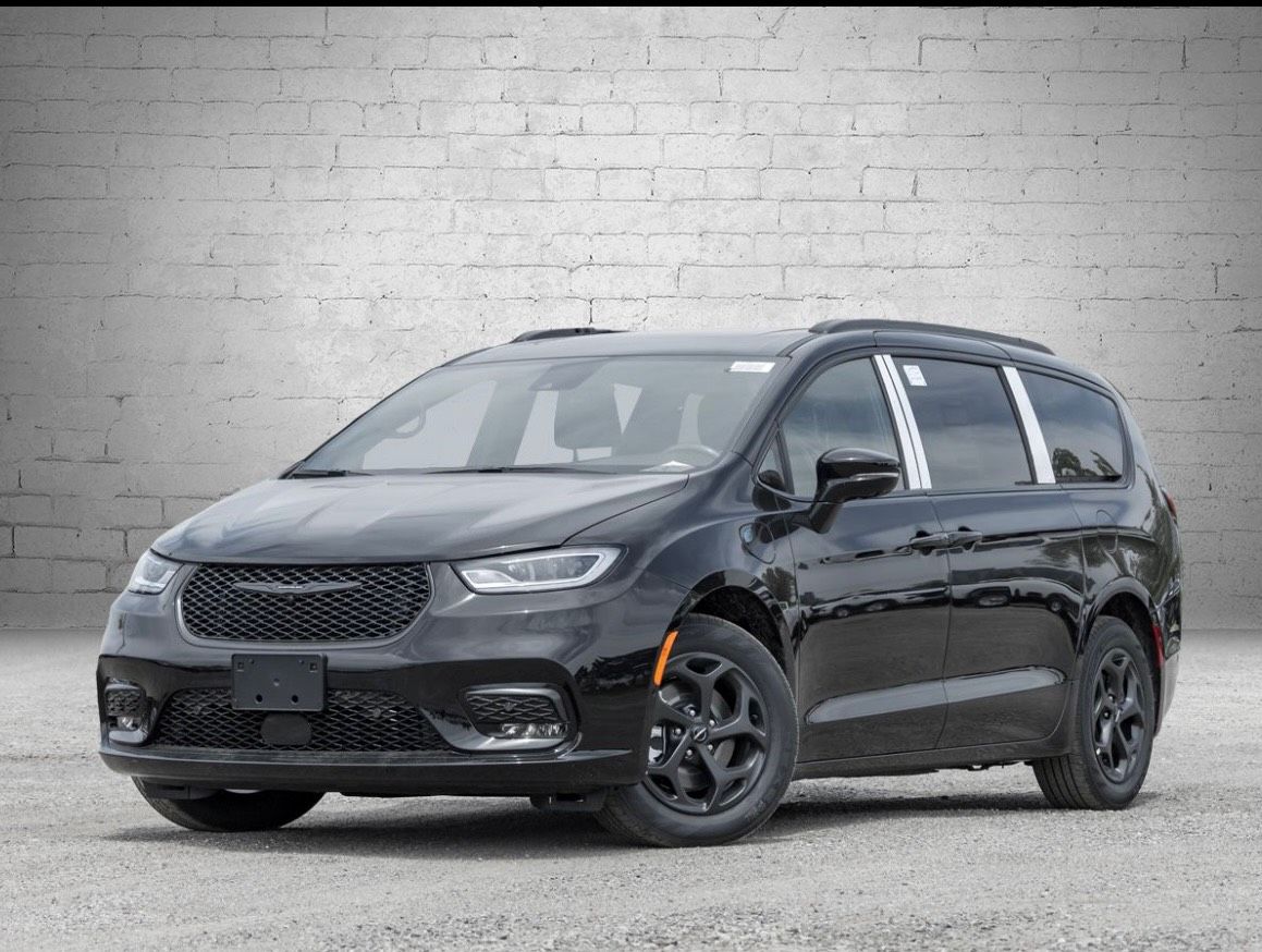 2024 Chrysler Pacifica Hybrid Premium S Appearance 2WD