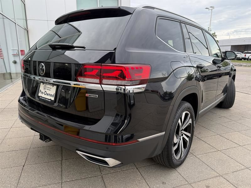 Photo 2022 Volkswagen Atlas Highline 3.6L 8sp at w/Tip 4MOTION #7