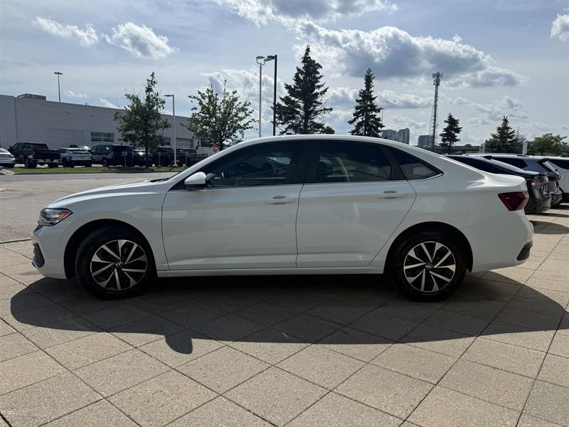 Photo 2022 Volkswagen Jetta Trendline 1.5T 8Sp w/Tip #4