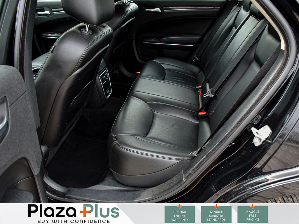 2022 Chrysler 300 Touring L HEATED LEATHER | APPLE CARPLAY ANDROID AUTO | REMOTE START | AWD