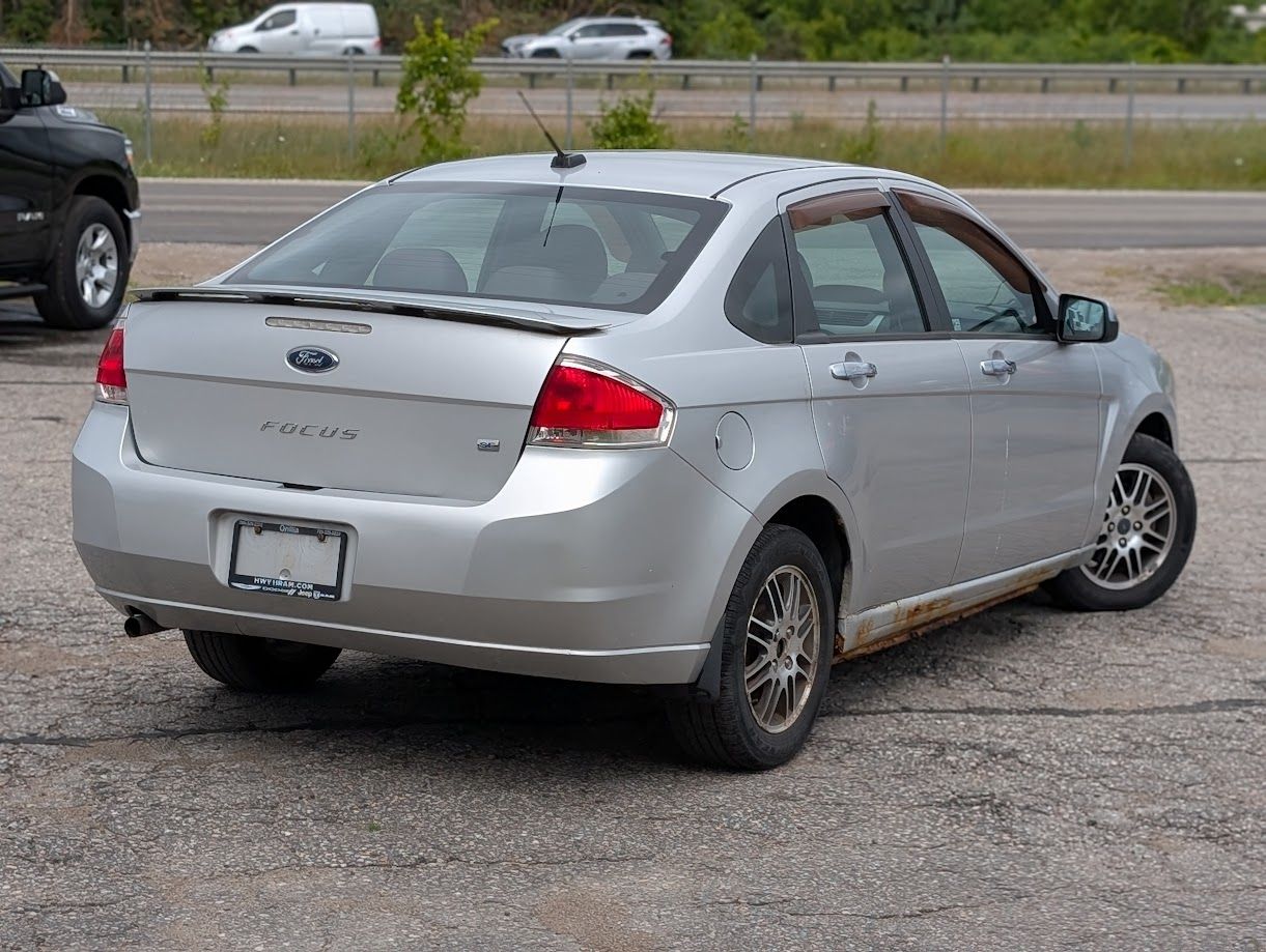 2011 Ford Focus SE AS IS