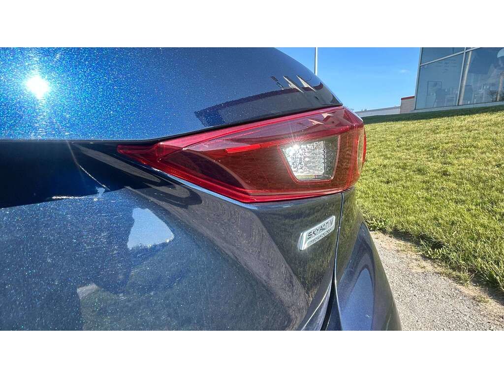 Photo 2018 Mazda Mazda3 GS #7