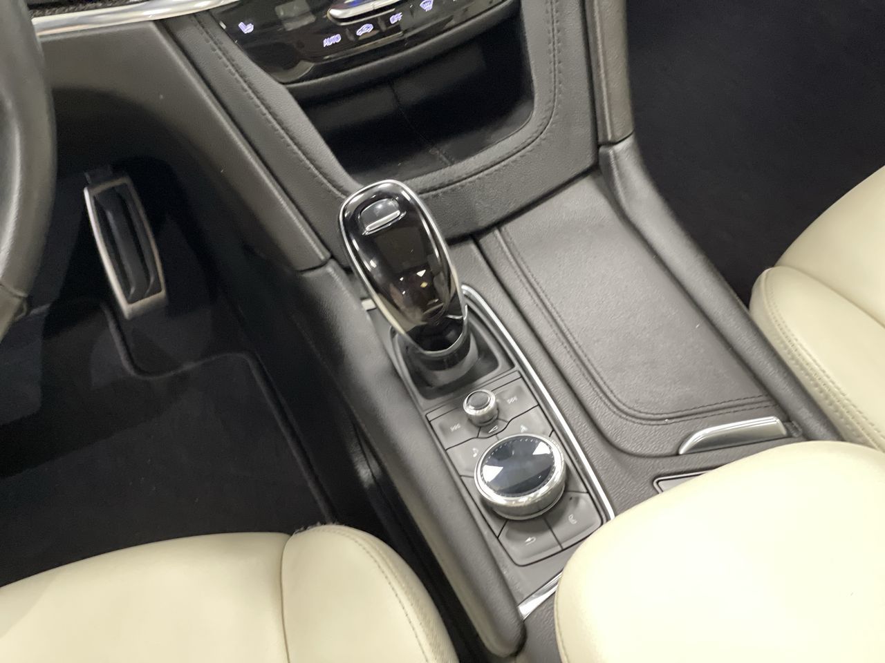 2024 Cadillac XT5 in Regina, Saskatchewan