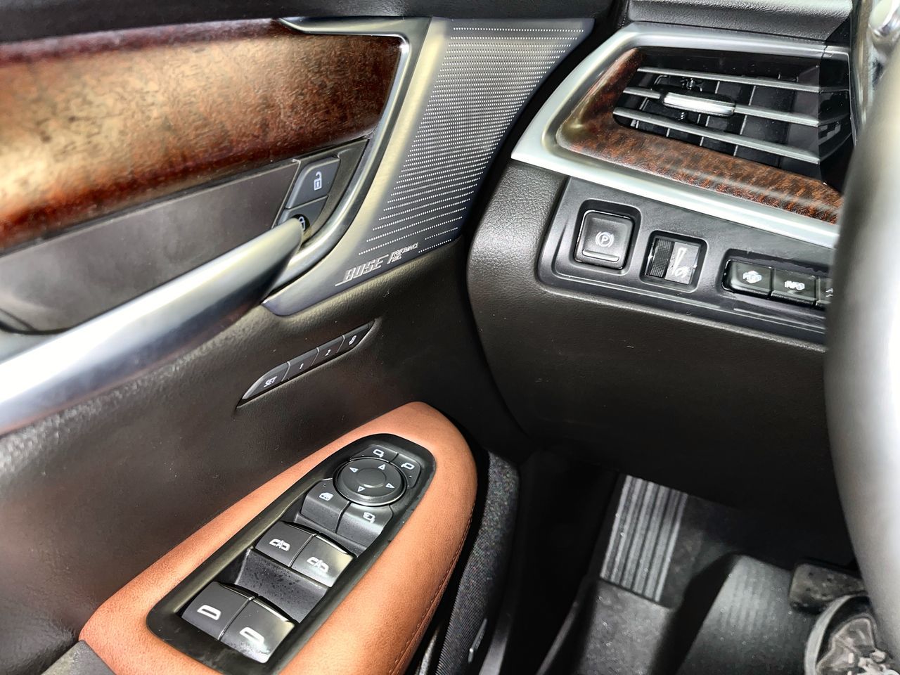 2025 Cadillac XT5 in Regina, Saskatchewan