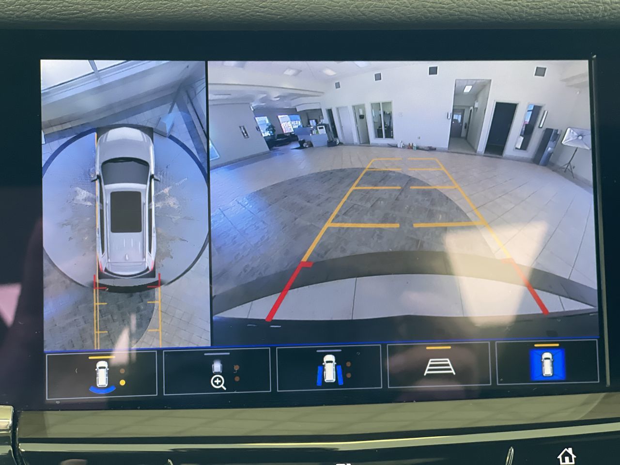 2021 Cadillac XT6