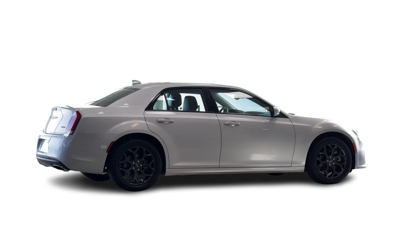 Chrysler 300  2023 à Regina, Saskatchewan