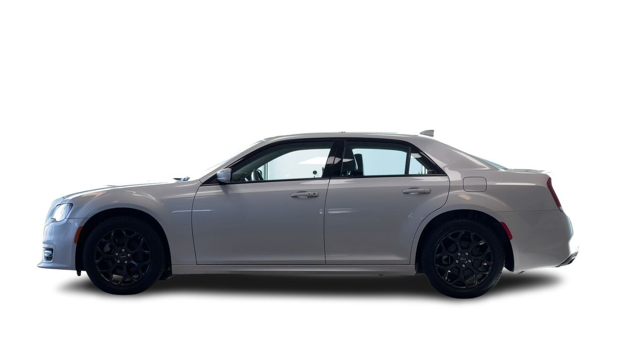 Chrysler 300  2023 à Regina, Saskatchewan