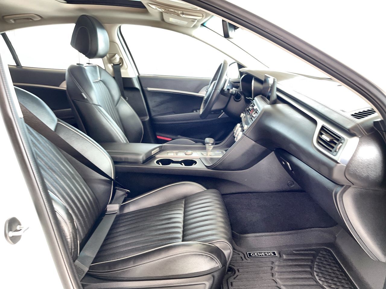 2022 GENESIS G70 in Regina, Saskatchewan