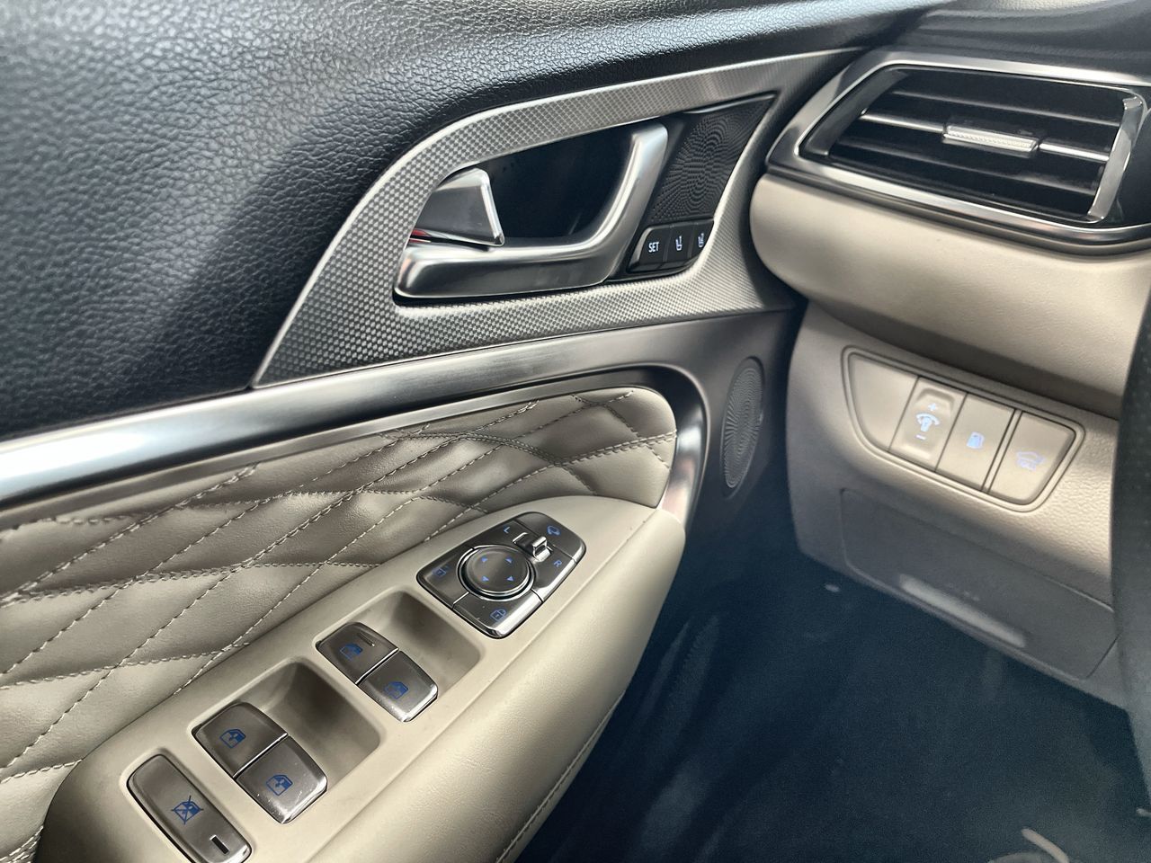 2026 GENESIS G70