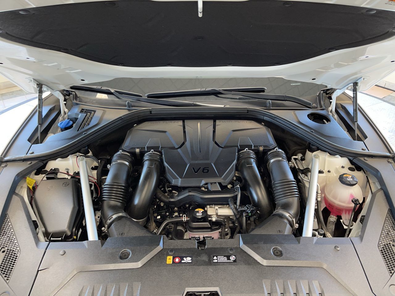 2022 GENESIS GV70 in Regina, Saskatchewan