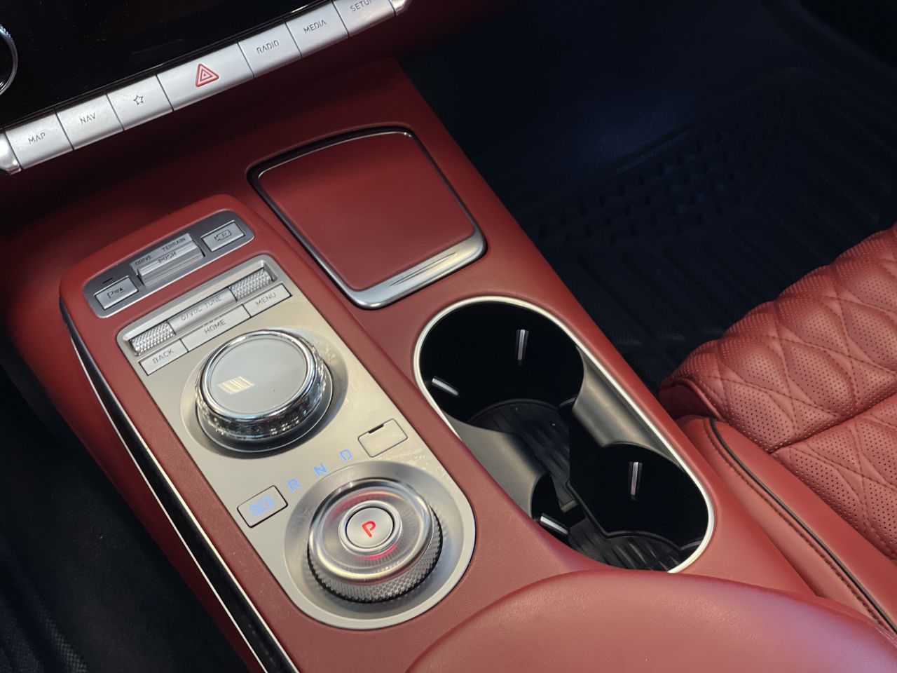 2022 GENESIS GV70 in Regina, Saskatchewan