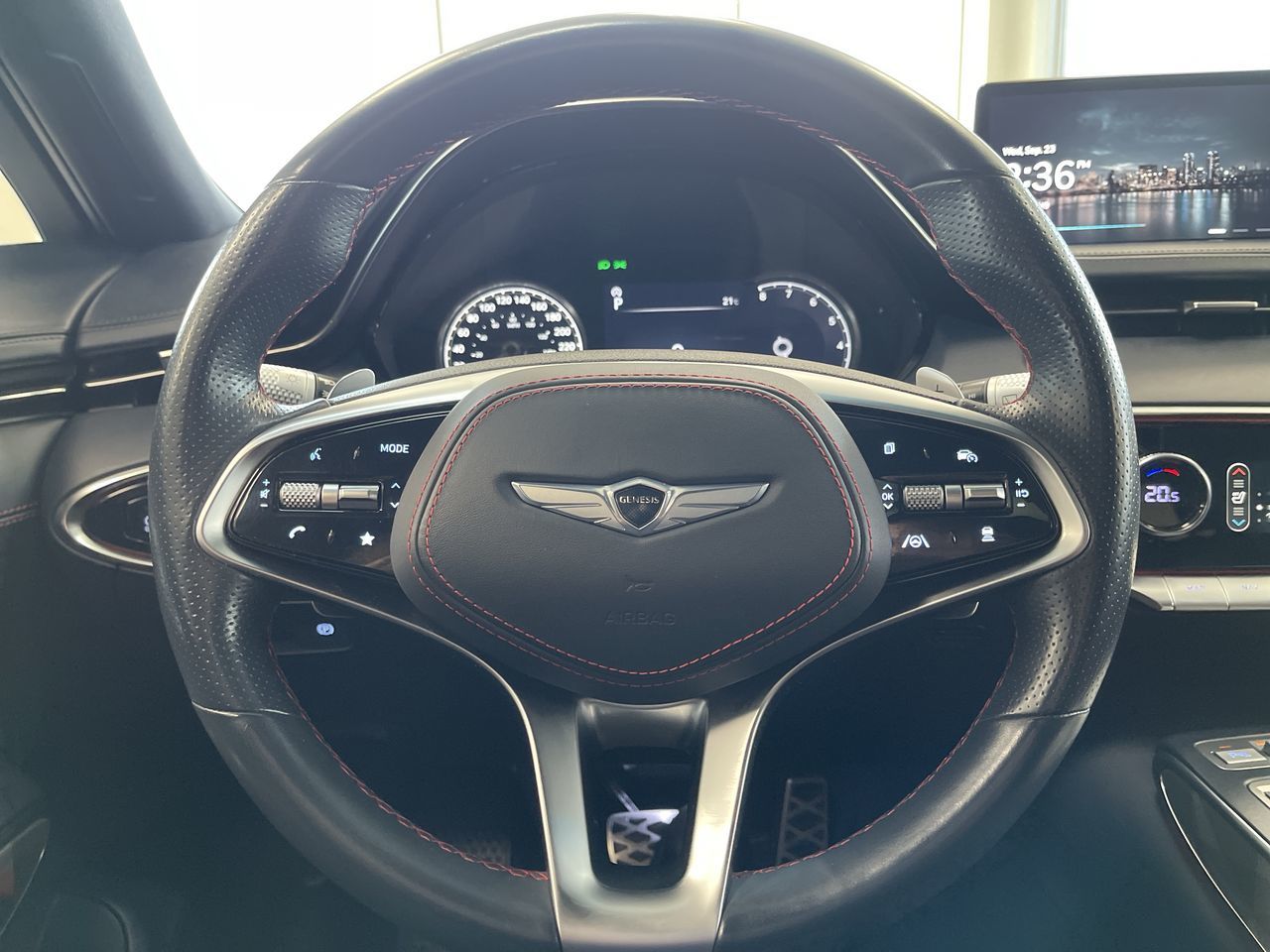 2022 GENESIS GV70