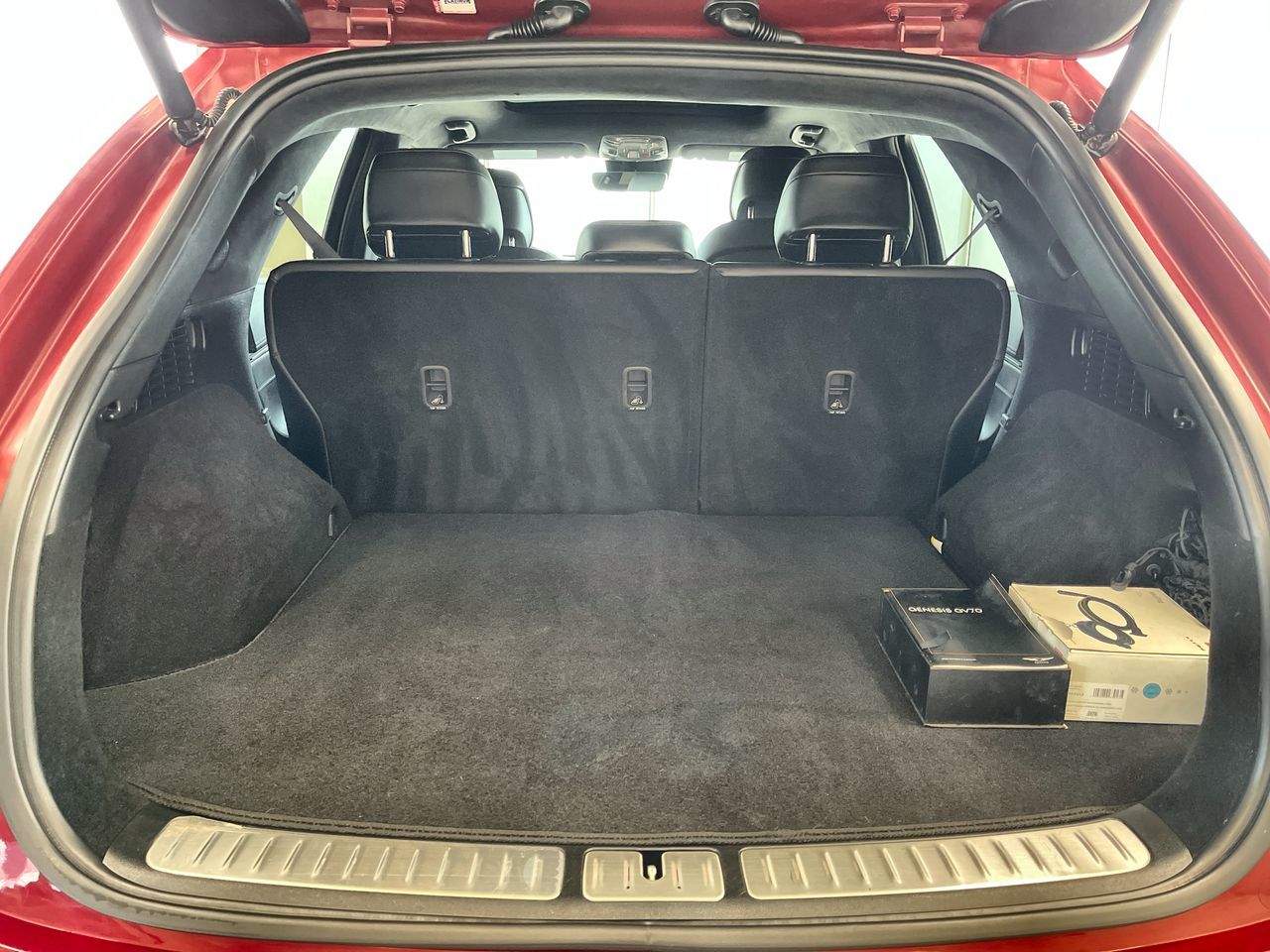2023 GENESIS GV70