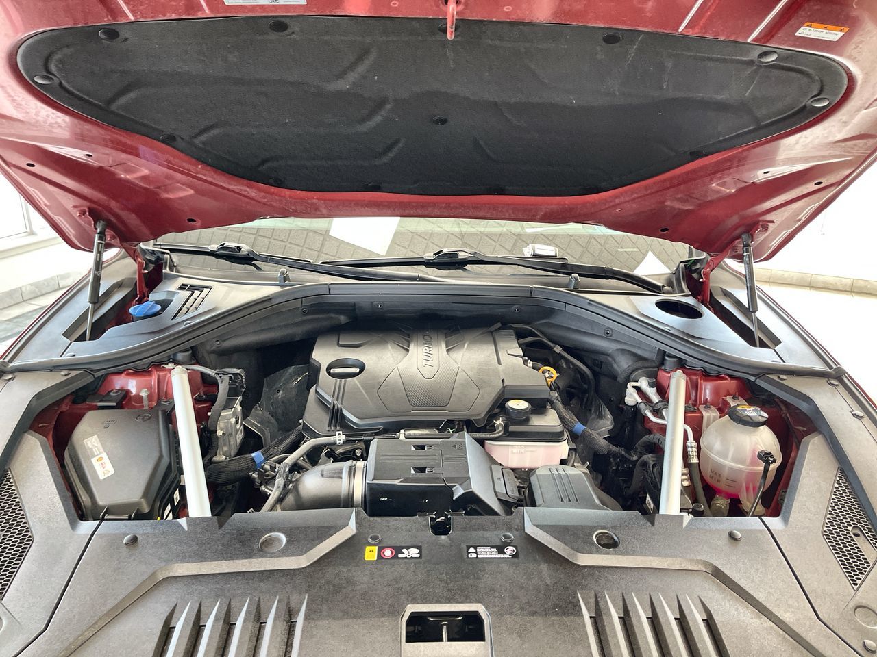 2023 GENESIS GV70