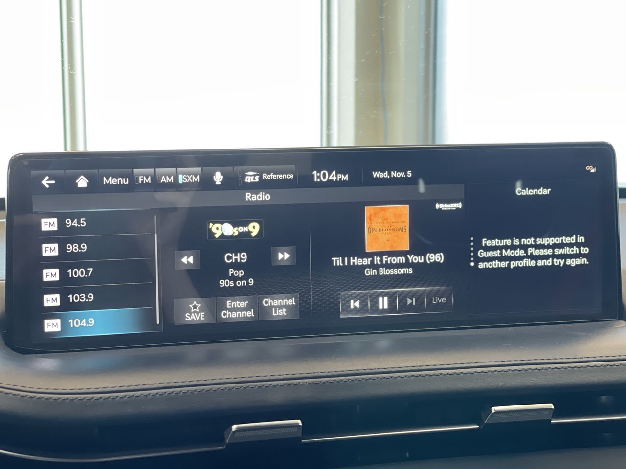 2023 GENESIS GV70