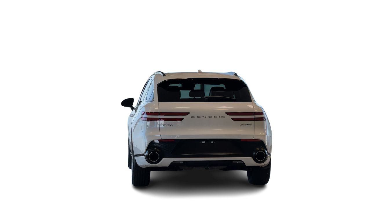 2023 GENESIS GV70