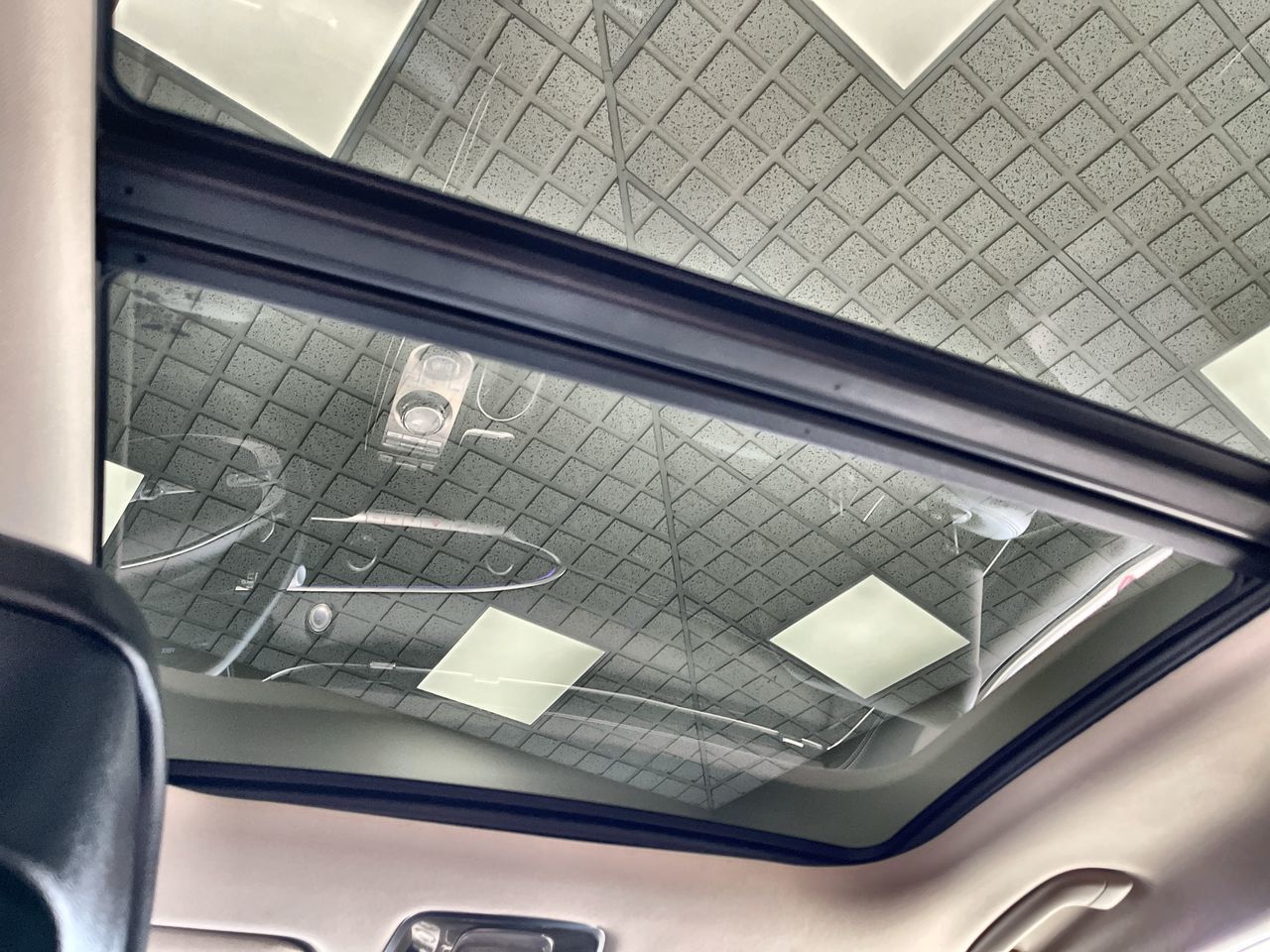 2025 GENESIS GV70