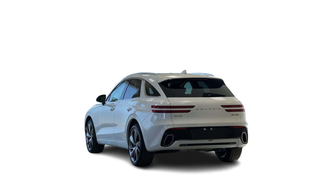 2025 GENESIS GV70