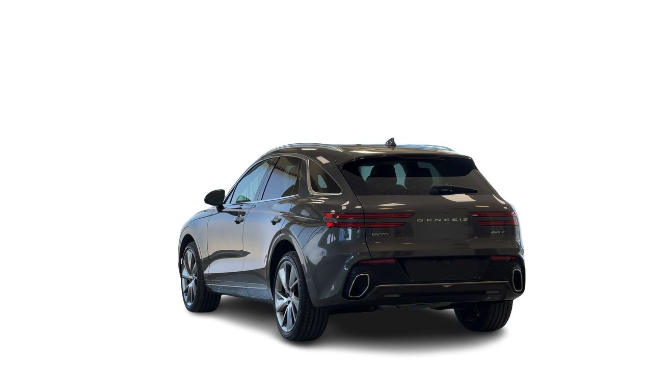 2025 GENESIS GV70