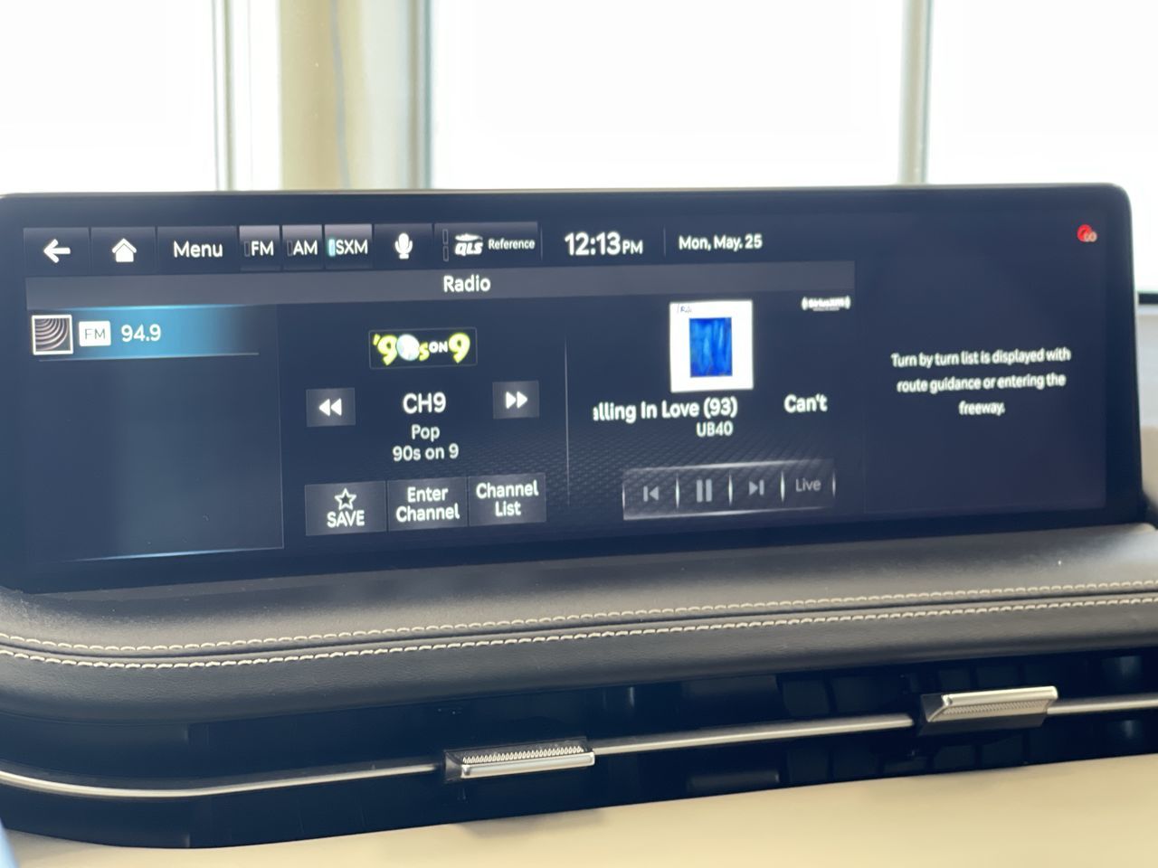 2025 GENESIS GV70