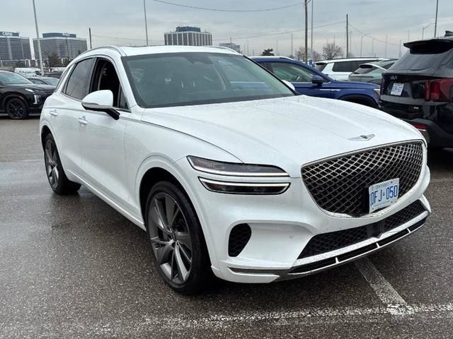 2025 GENESIS GV70