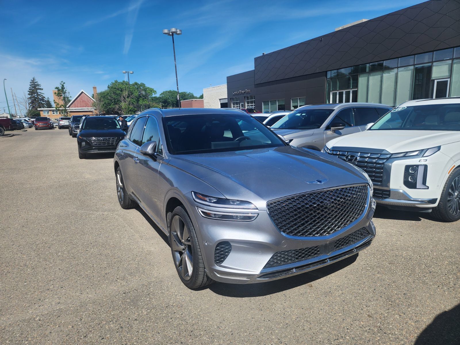 2025 GENESIS GV70