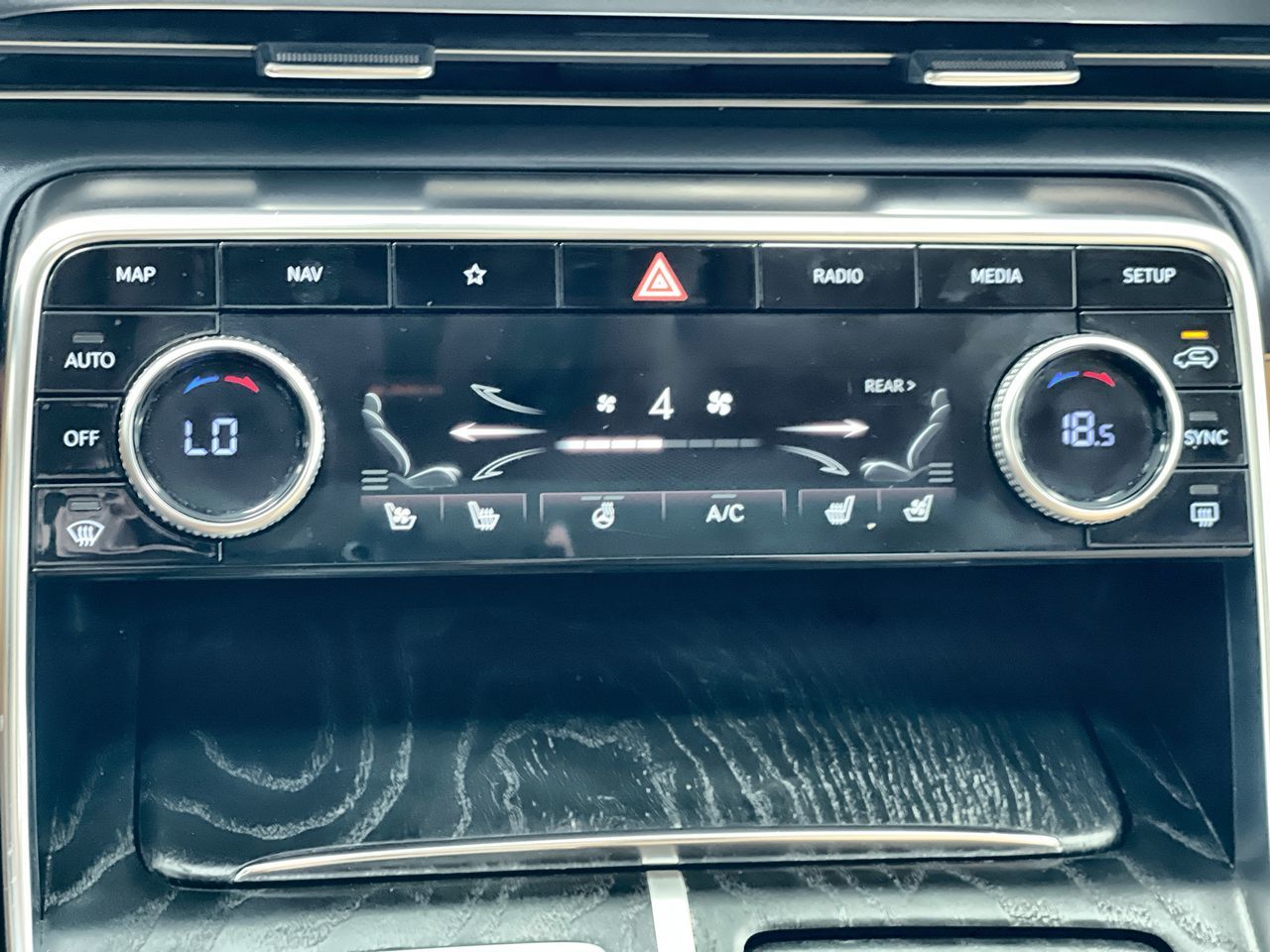 2021 GENESIS GV80