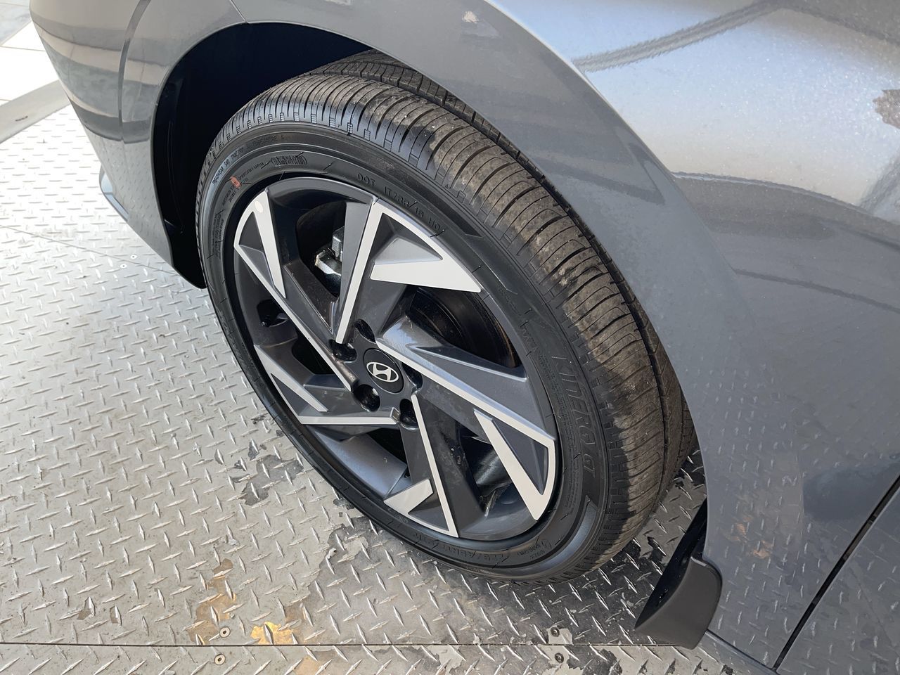 2025 Hyundai Elantra Hybrid in Regina, Saskatchewan