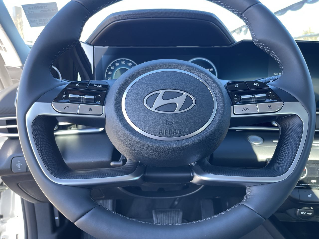 2025 Hyundai Elantra Hybrid in Regina, Saskatchewan