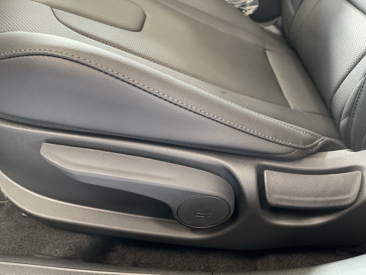 2026 Hyundai Elantra Hybrid