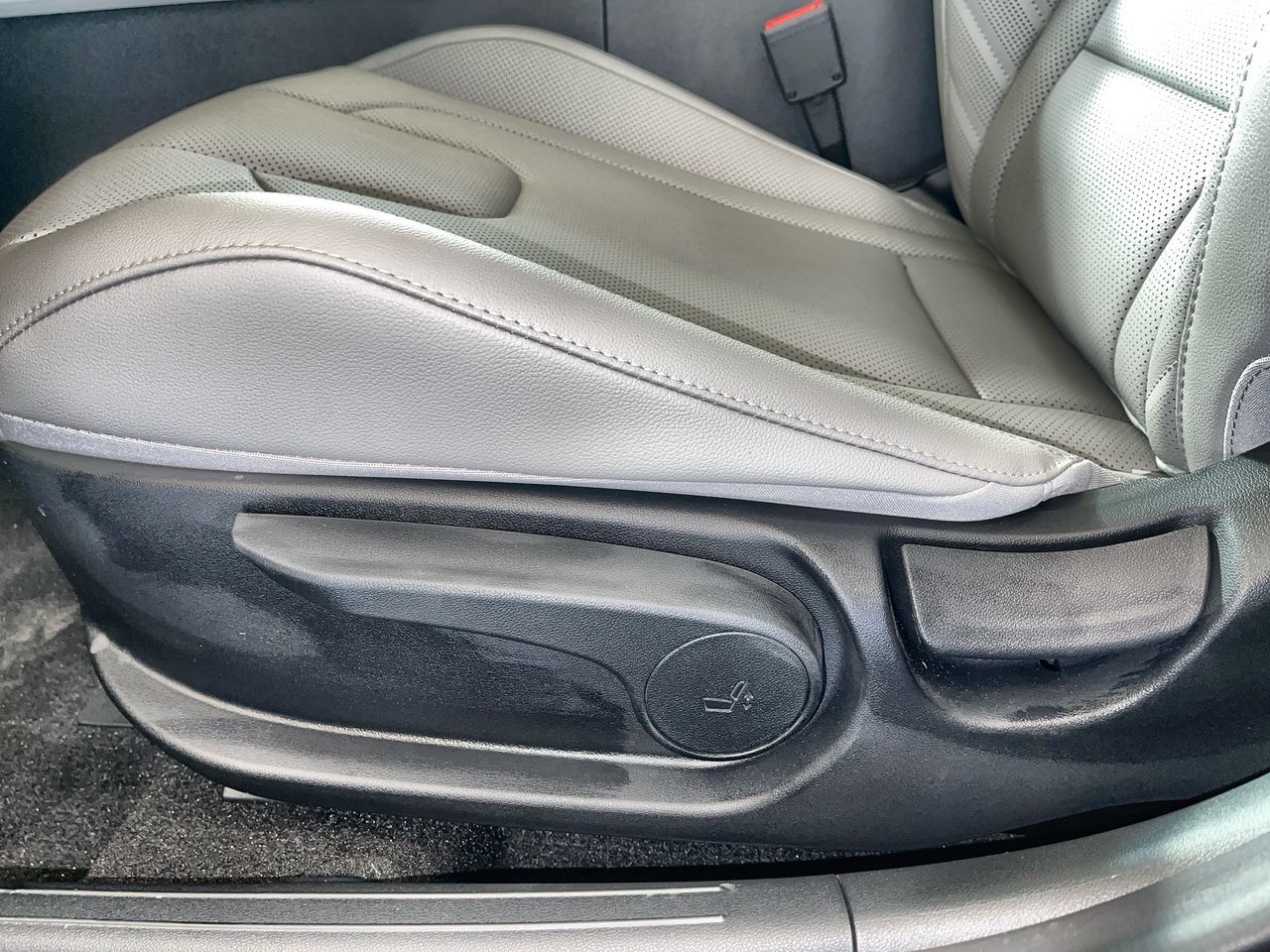 2026 Hyundai Elantra Hybrid