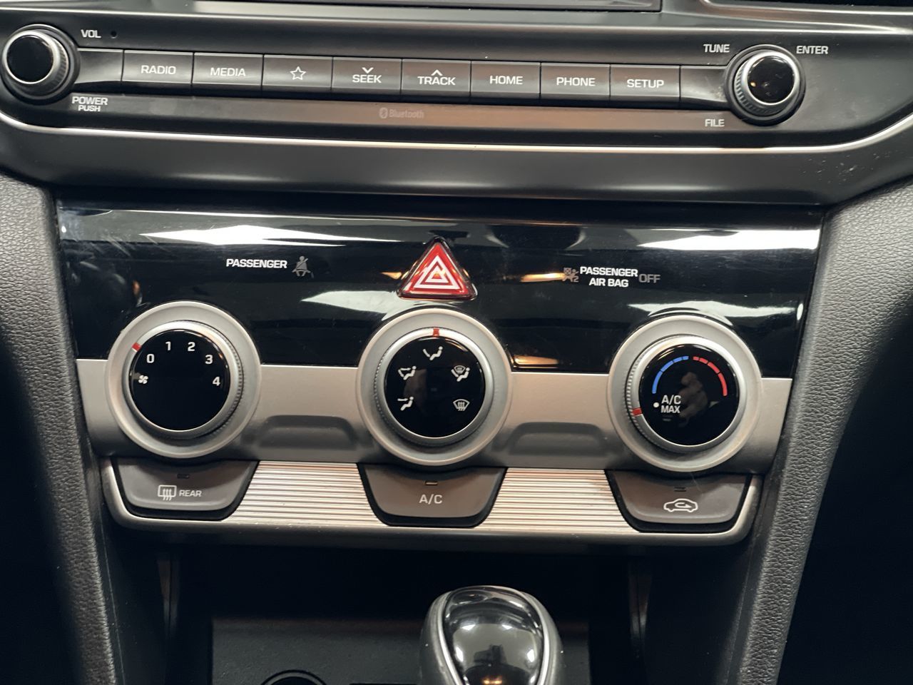 2020 Hyundai Elantra Sedan