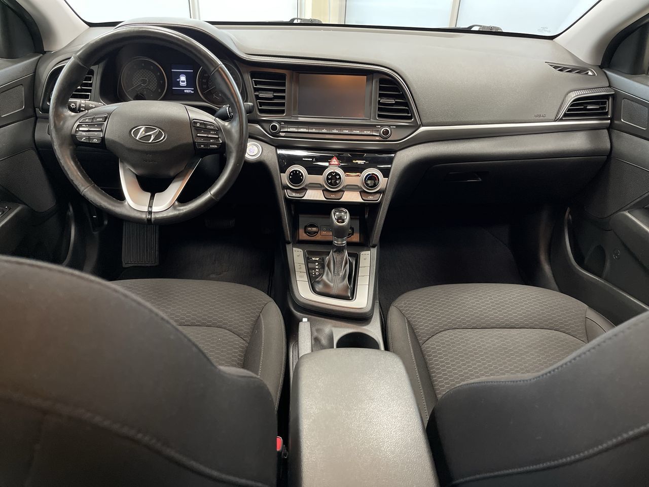 2020 Hyundai Elantra Sedan