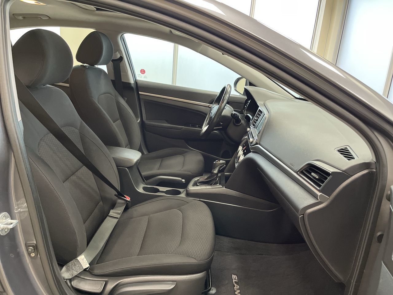 2020 Hyundai Elantra Sedan