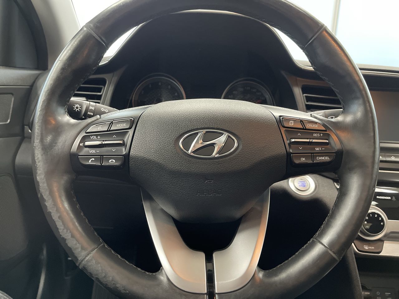 2020 Hyundai Elantra Sedan