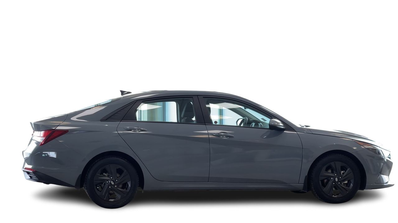 Hyundai Elantra Sedan  2022 à Regina, Saskatchewan