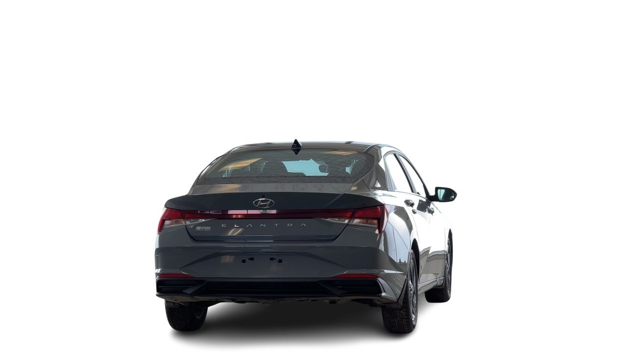 Hyundai Elantra Sedan  2022 à Regina, Saskatchewan