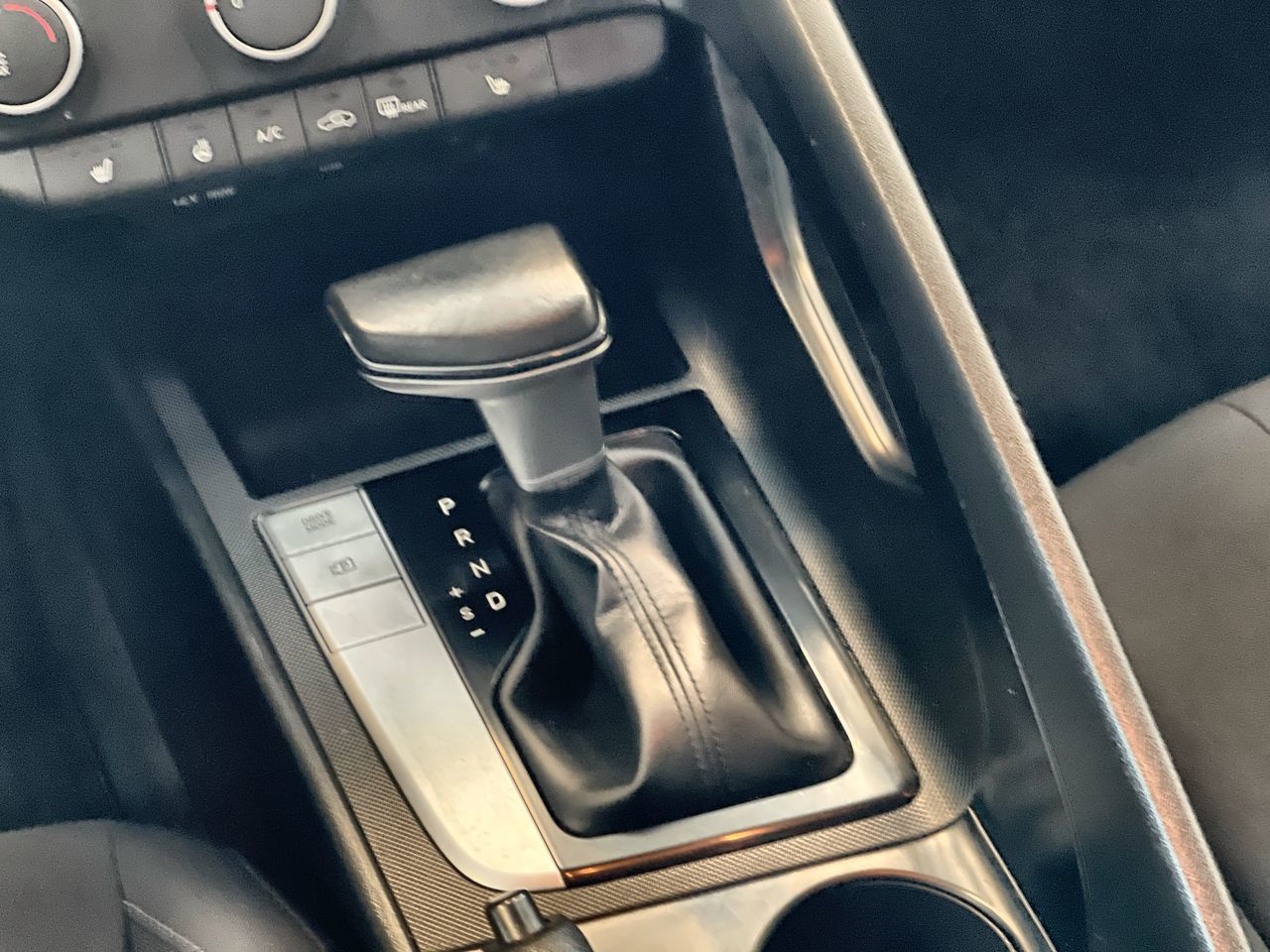 2022 Hyundai Elantra Sedan in Regina, Saskatchewan