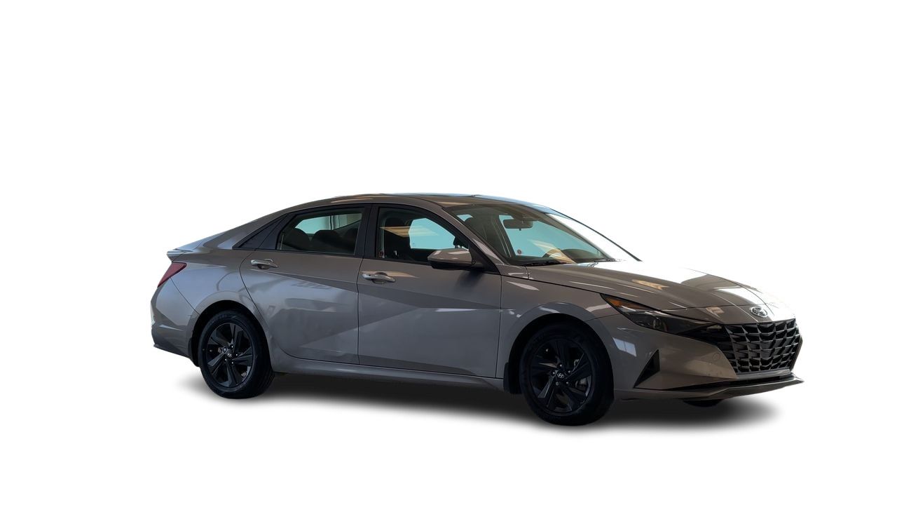 Hyundai Elantra Sedan  2023 à Regina, Saskatchewan