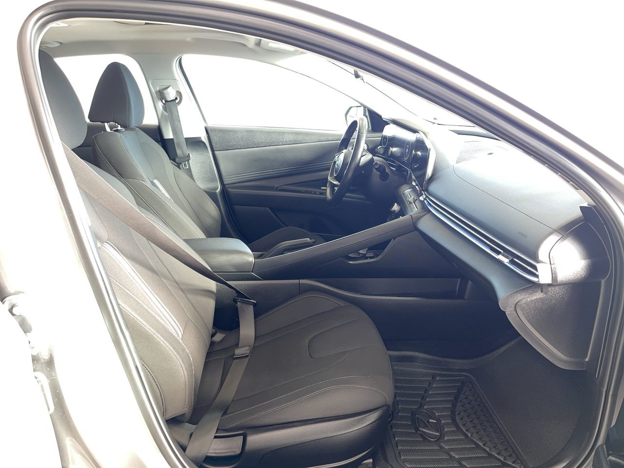 Hyundai Elantra Sedan  2023 à Regina, Saskatchewan