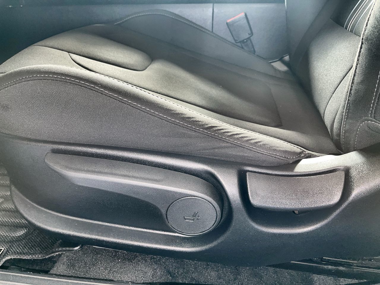 Hyundai Elantra Sedan  2023 à Regina, Saskatchewan