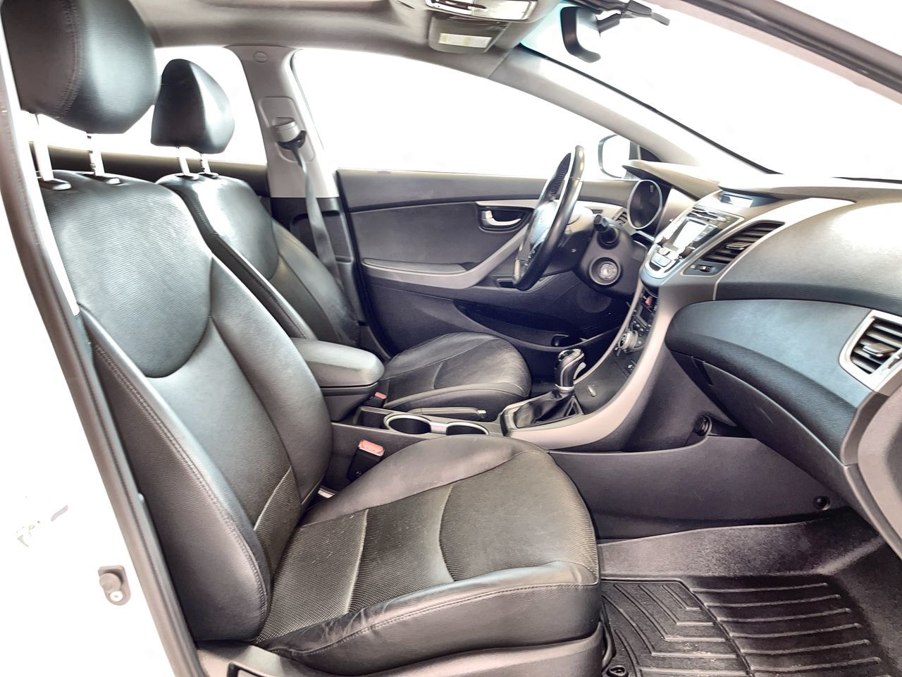 Hyundai Elantra  2014 à Regina, Saskatchewan