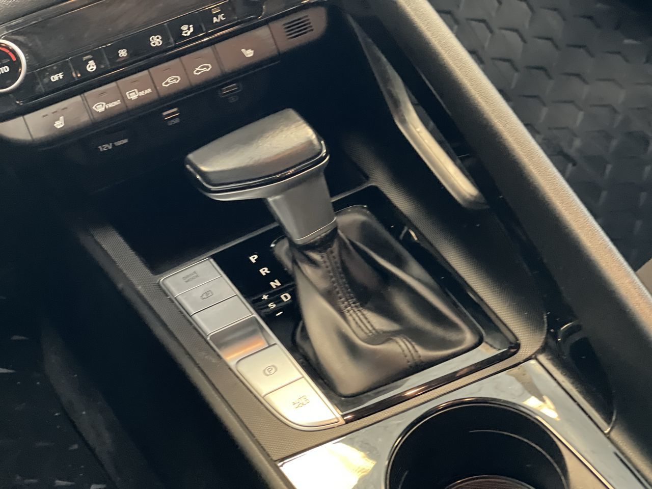 Hyundai Elantra  2021 à Regina, Saskatchewan