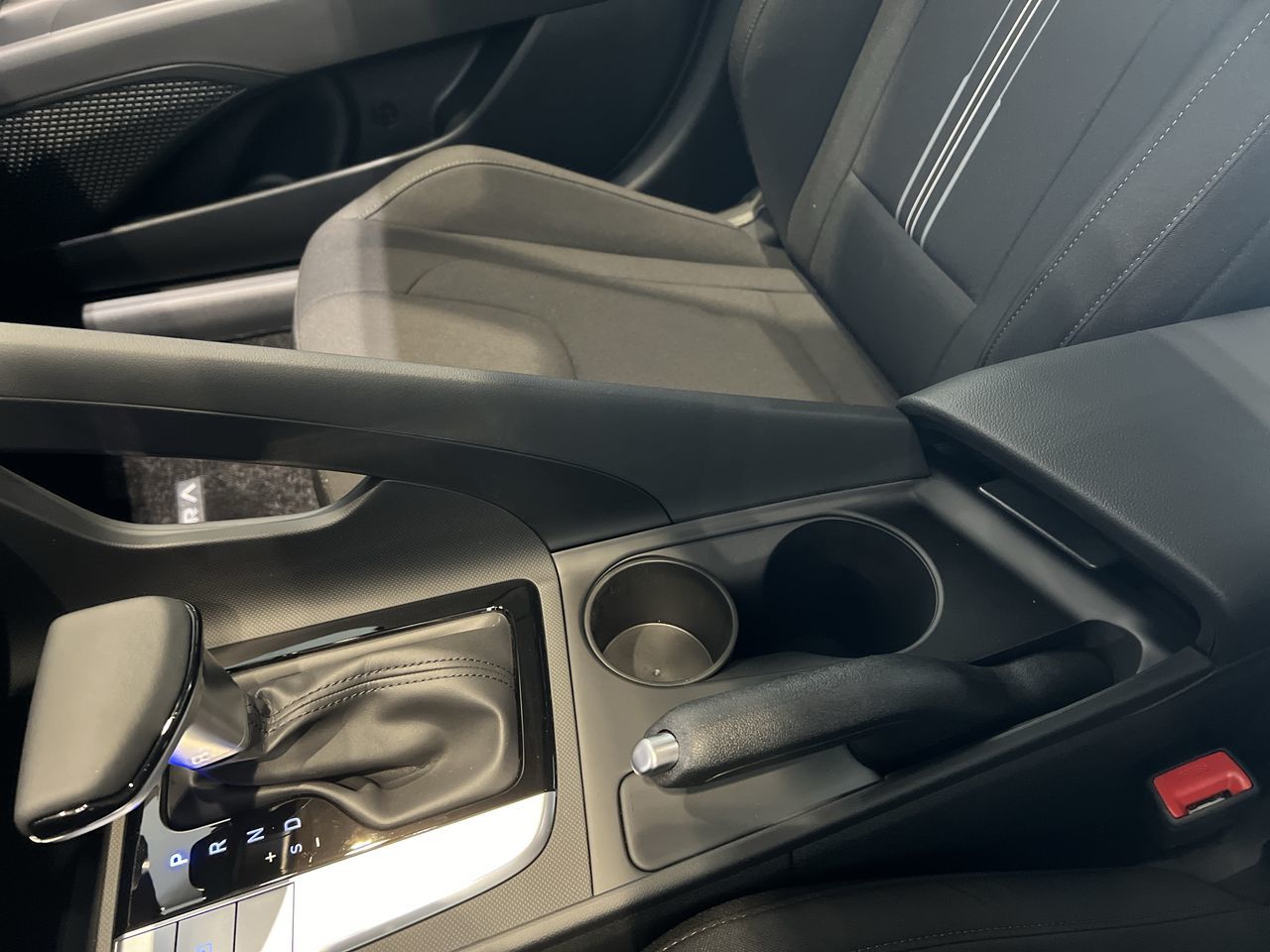 2024 Hyundai Elantra in Regina, Saskatchewan