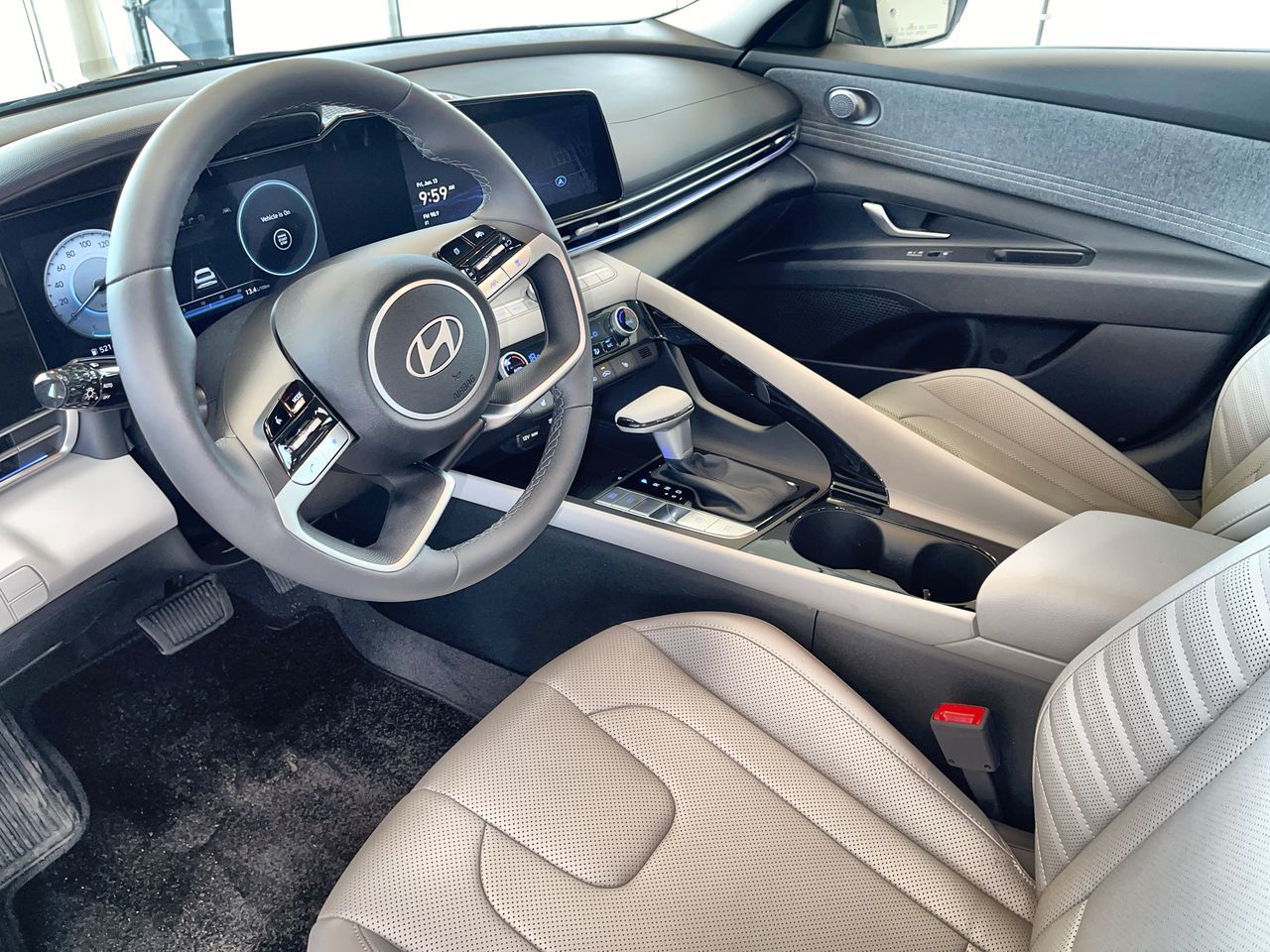 2025 Hyundai Elantra in Regina, Saskatchewan